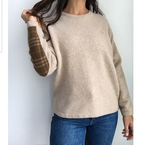 Burberry crewneck sweater
